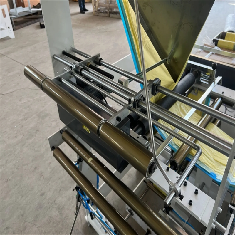 Drawstring Operative Machine Fully Automatic Overlap Perforation Drawstring Rolling Garbage Trash ...